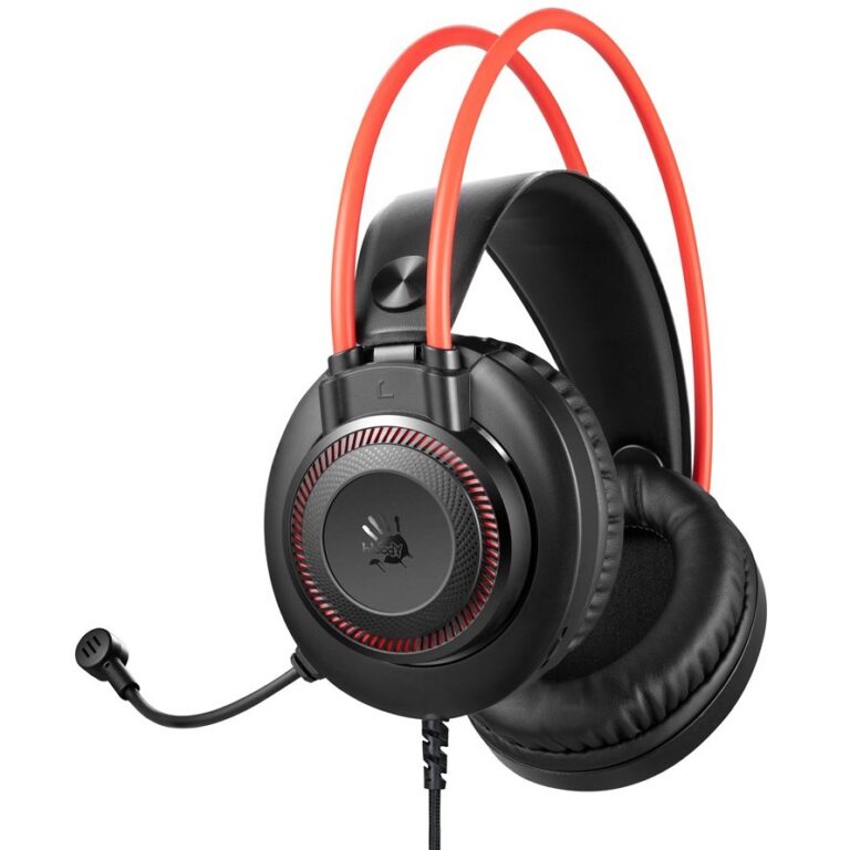 Front View of Bloody G200S Gaming Headset: The headset features large protein leather ear pads, a suspended leather headband, and 7-color LED breathing lights on the earcups, designed for comfort and a stylish gaming experience.